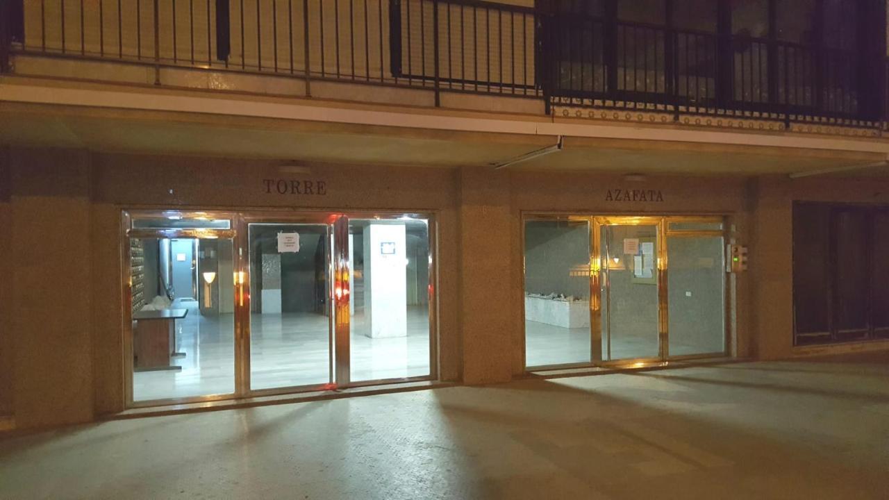 Torre Azafata Apartment Arenales del Sol Luaran gambar