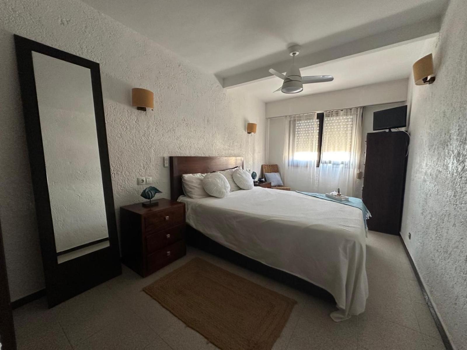 Torre Azafata Apartment Arenales del Sol Luaran gambar