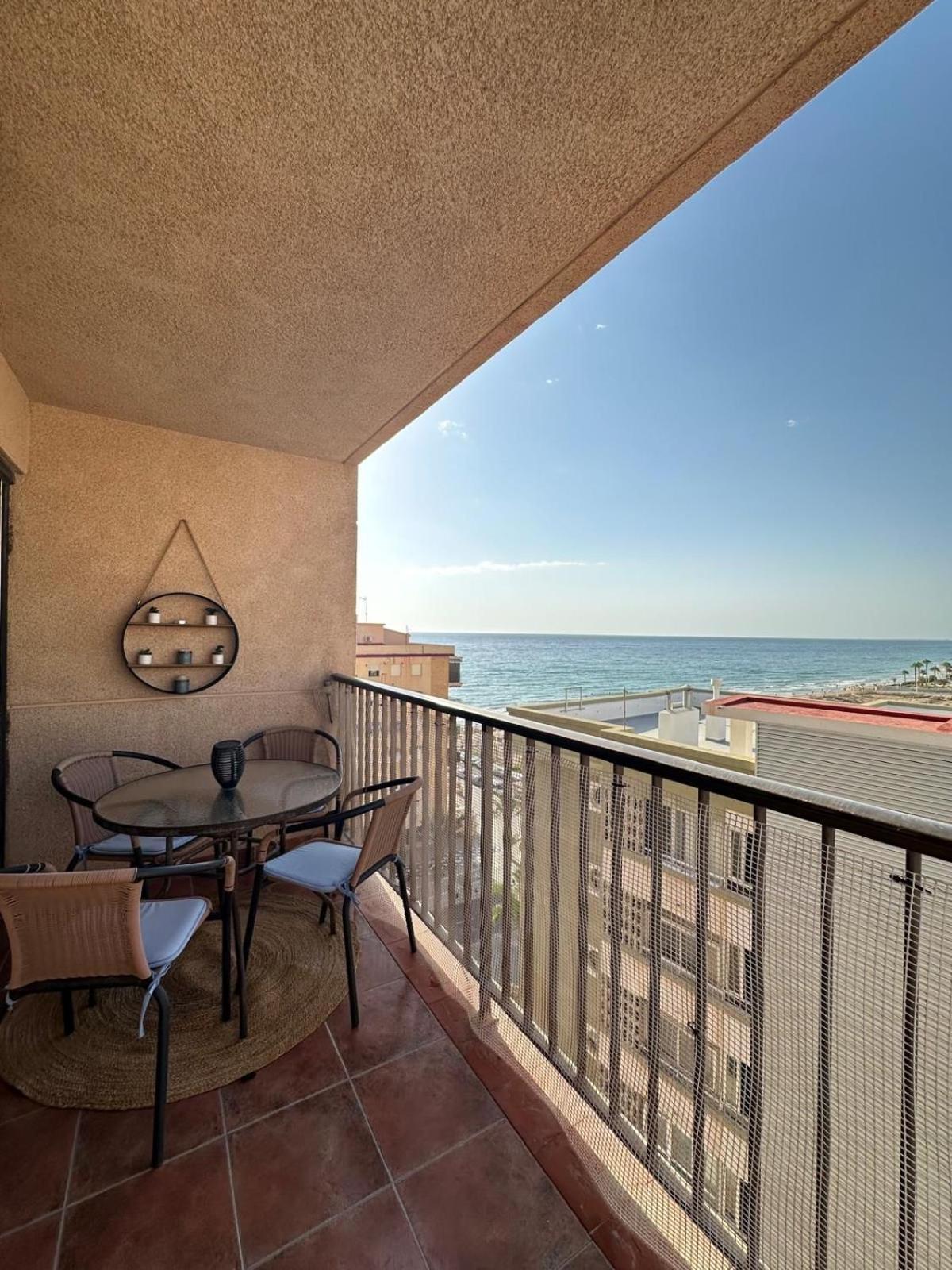 Torre Azafata Apartment Arenales del Sol Luaran gambar